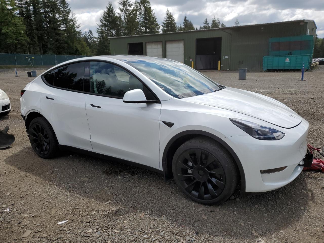 2023 TESLA MODEL Y  VIN:7SAYGDEE0PF676070