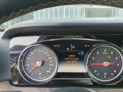 2017 Mercedes-Benz E 300 VIN: