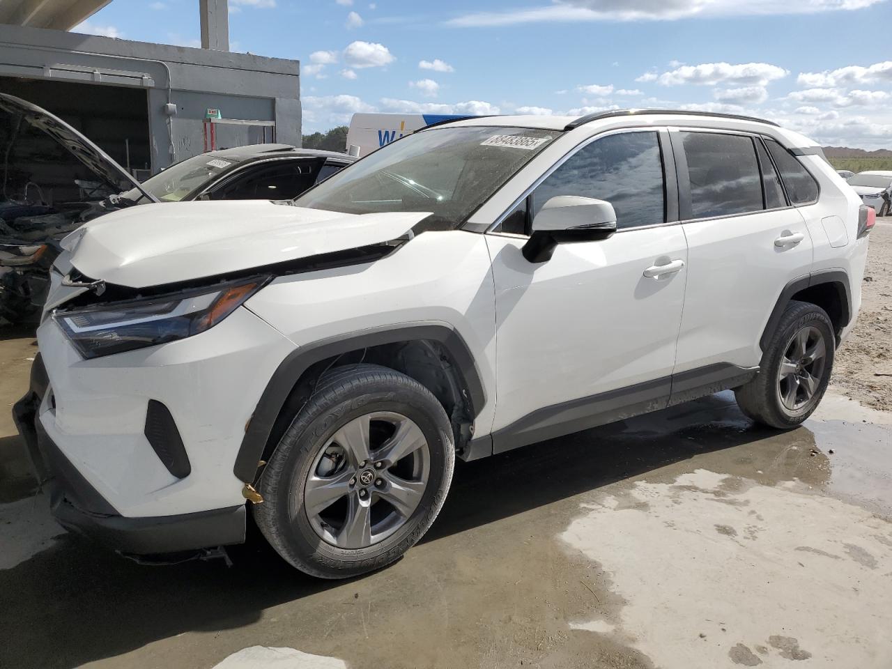 2022 TOYOTA RAV4 XLE VIN:2T3W1RFV9NC190366