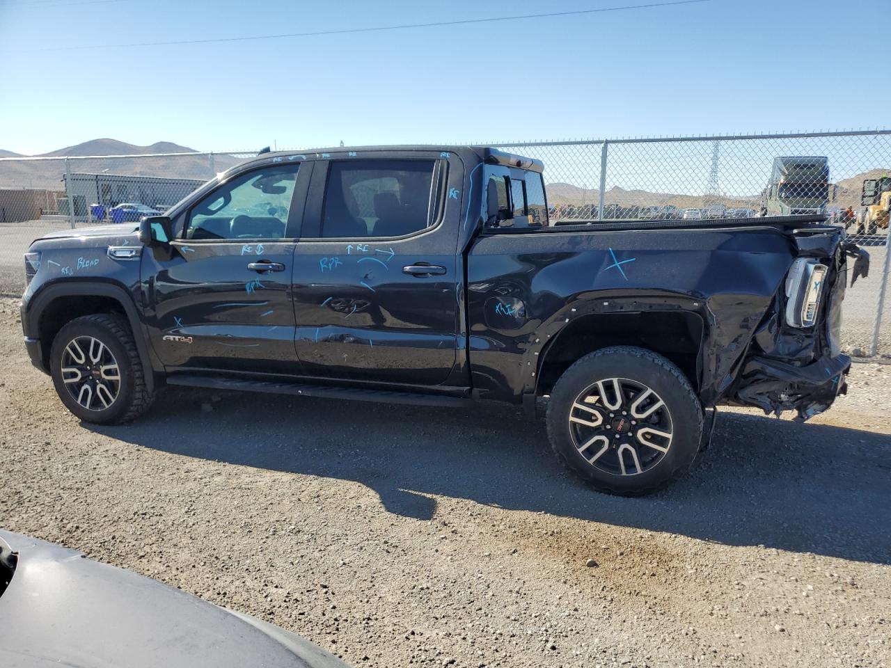 2023 GMC SIERRA K1500 AT4 VIN:1GTUUEE81PZ123488