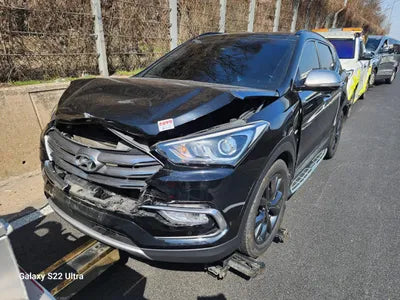 2016 Hyundai Santa FE KMHSW81UBHU718160 VIN:KMHSW81UBHU718160