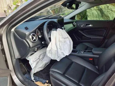 2018 Mercedes-Benz GLA 220 WDCTG4FB8KJ570330 VIN:WDCTG4FB8KJ570330