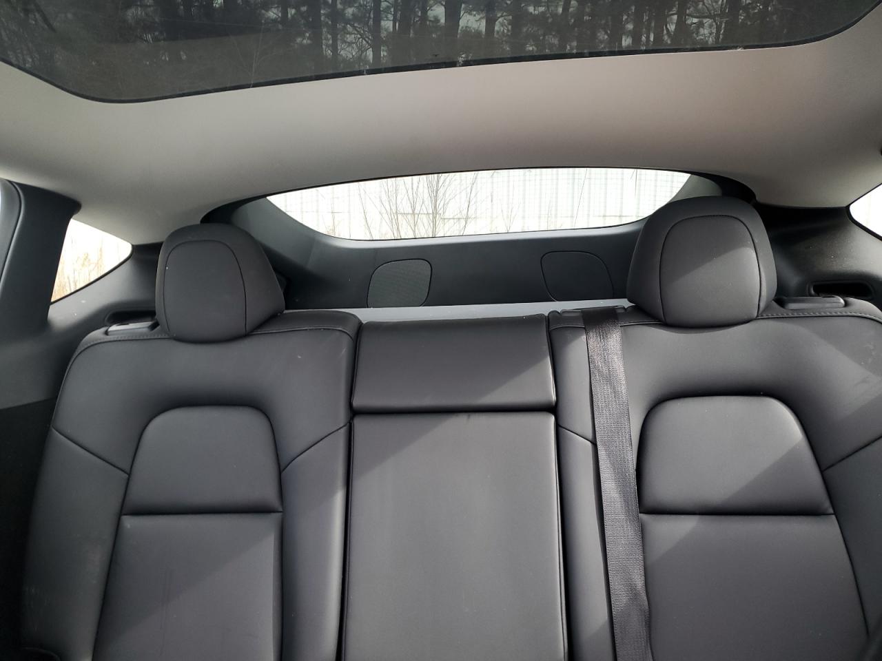 2023 TESLA MODEL Y  VIN:2GNAXJEV9J6272086