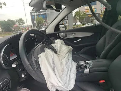 2018 Mercedes-Benz GLC 350 VIN: