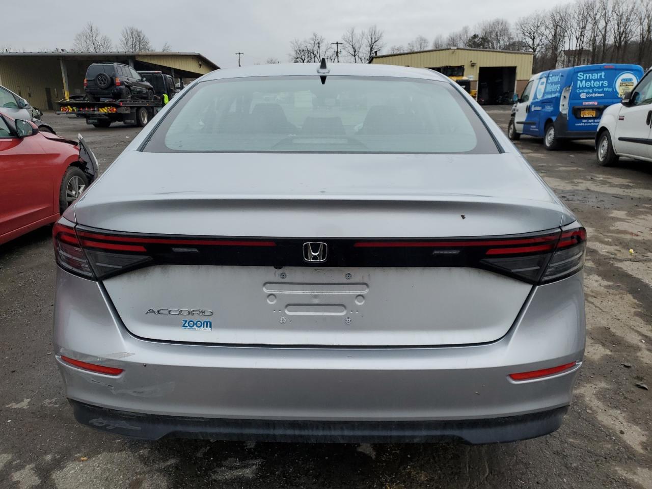 2024 HONDA ACCORD LX VIN:1HGCY1F2XRA017143