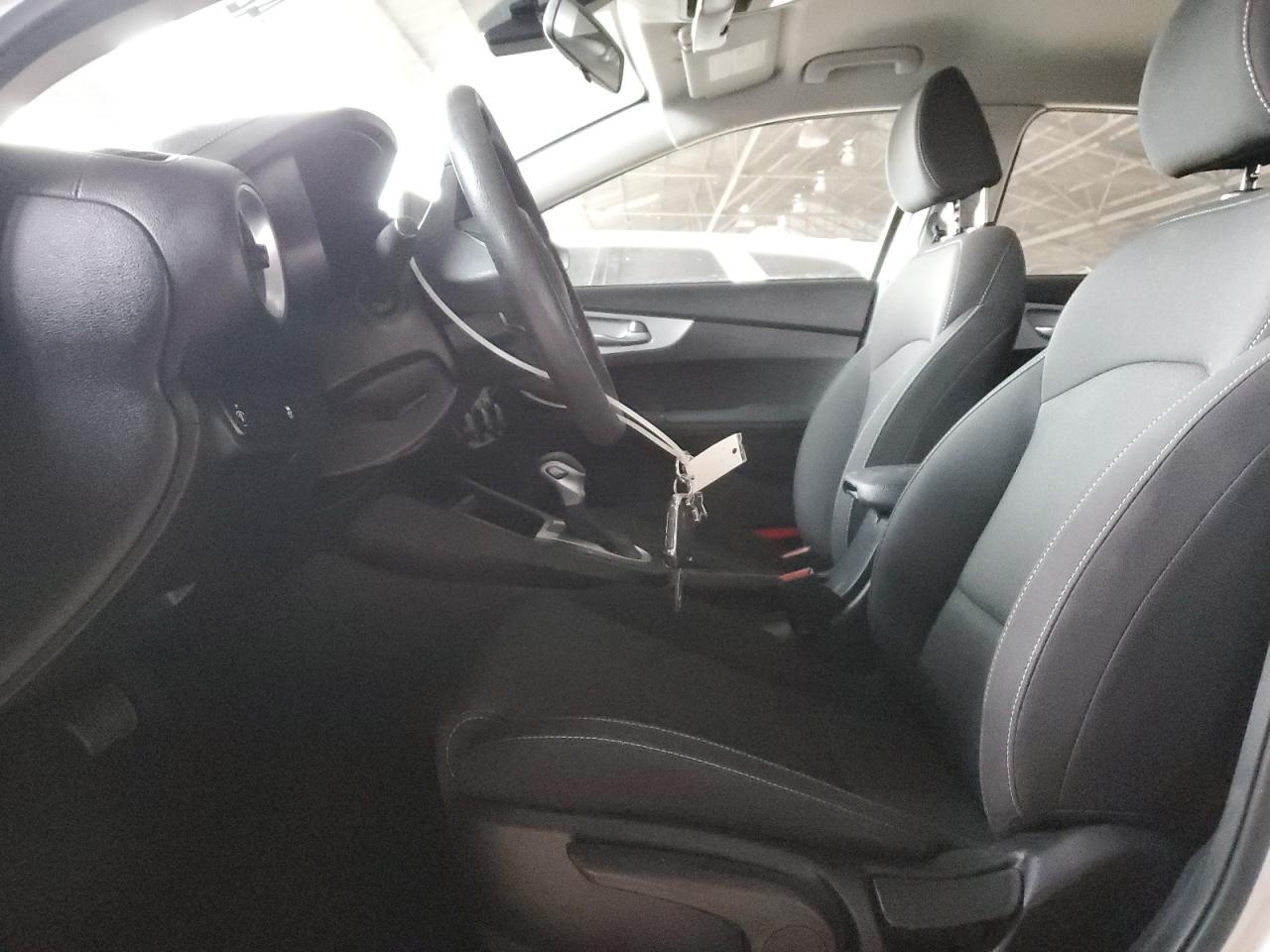 2023 KIA FORTE LX VIN:3KPF24AD4PE578262