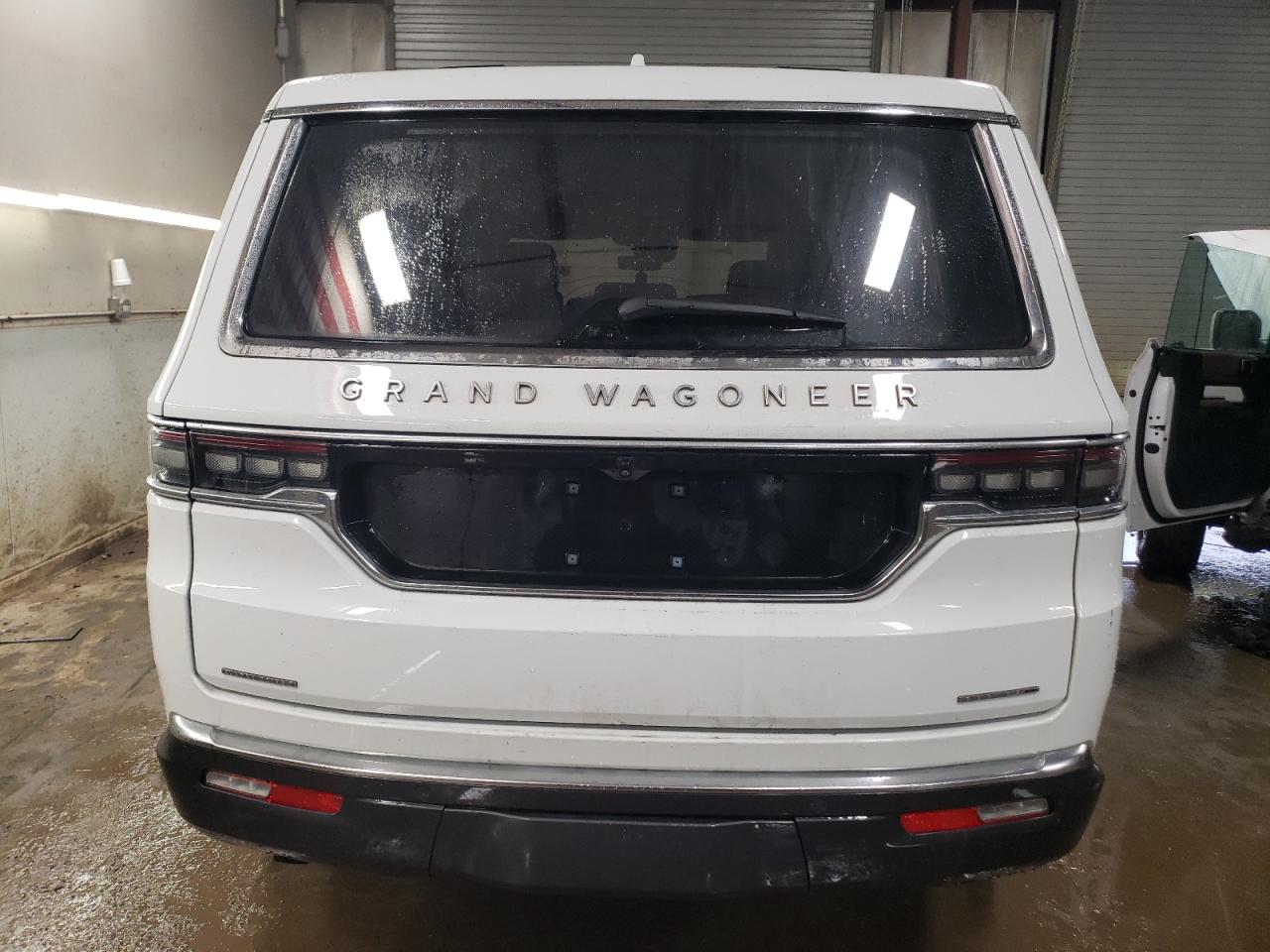 2022 JEEP GRAND WAGONEER SERIES III VIN:1C4SJVGJ4NS102091