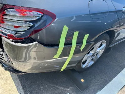 2017 Mercedes-Benz E 220 VIN: