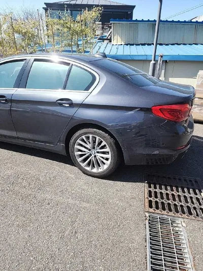 2019 BMW 520 VIN: