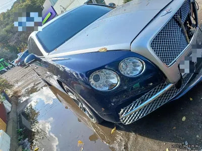 2017 Bentley Flying Spur V8 VIN: