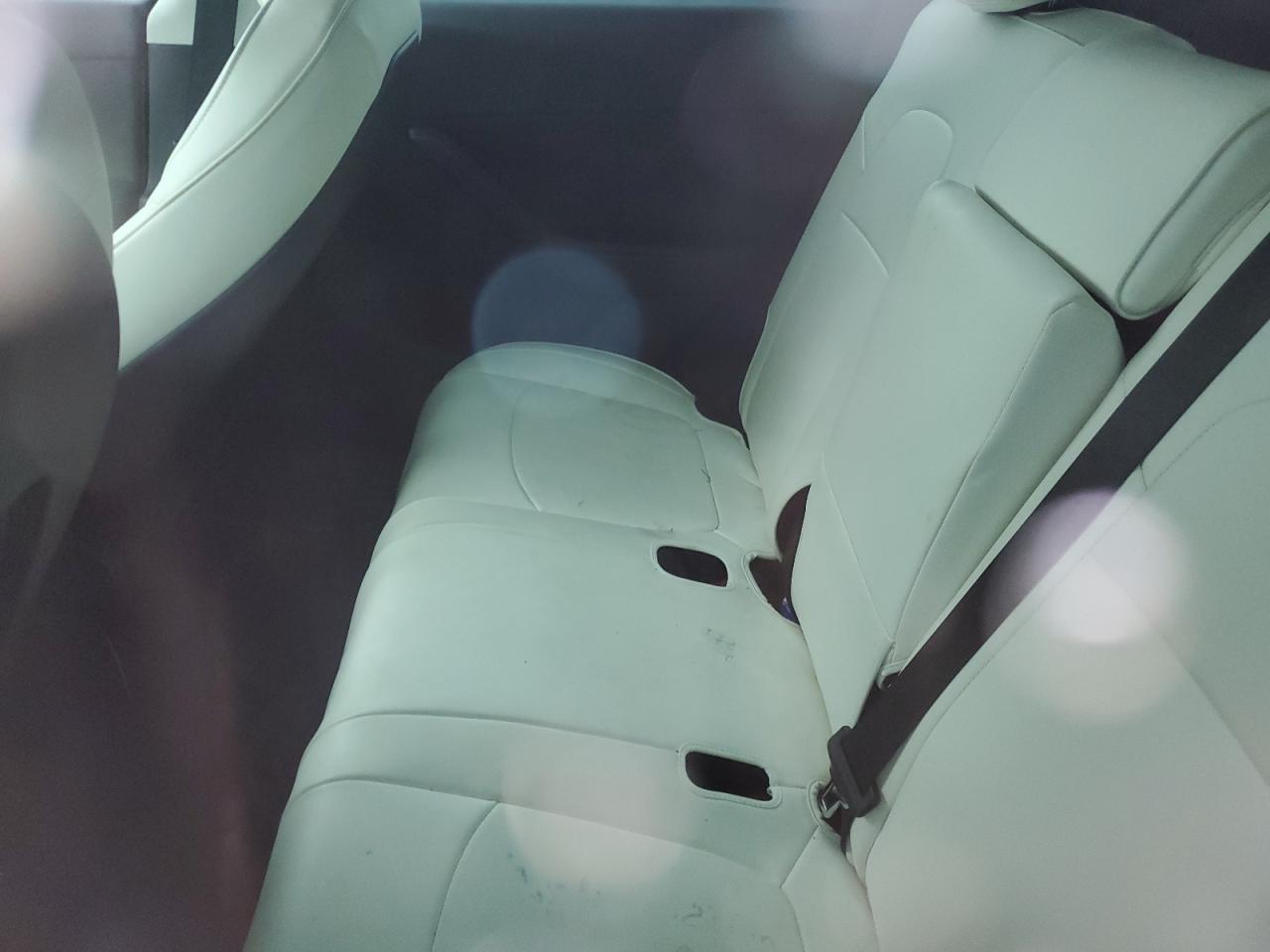 2022 TESLA MODEL Y  VIN:7SAYGDEE8NA001593