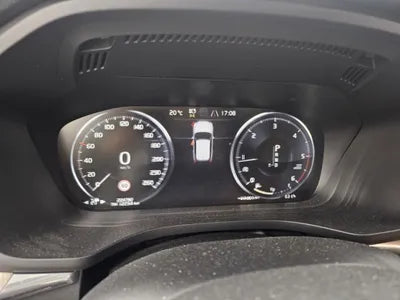 2018 Volvo XC60 VIN: