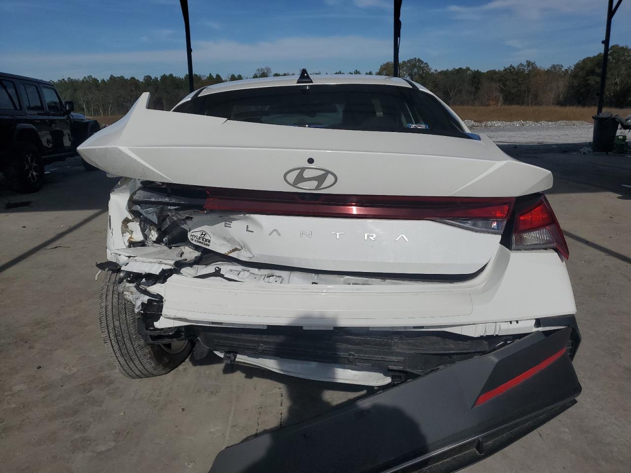 2024 HYUNDAI ELANTRA SEL VIN:KMHLM4DG2RU712589