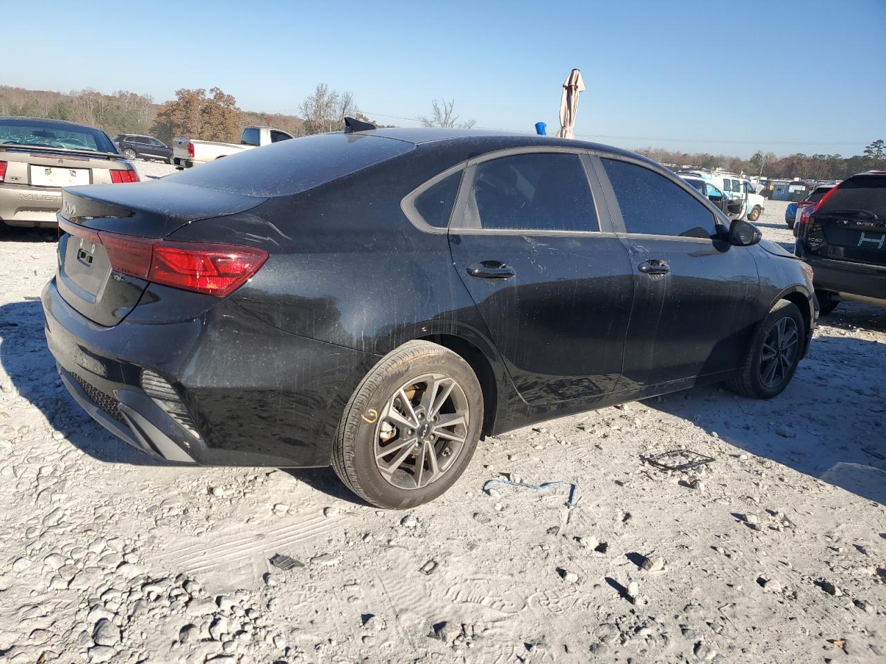 2023 KIA FORTE LX VIN:3KPF24AD6PE631592