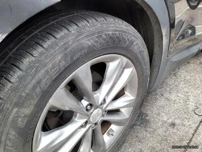2016 Hyundai Santa FE KMHSW81UDGU700308 VIN:KMHSW81UDGU700308