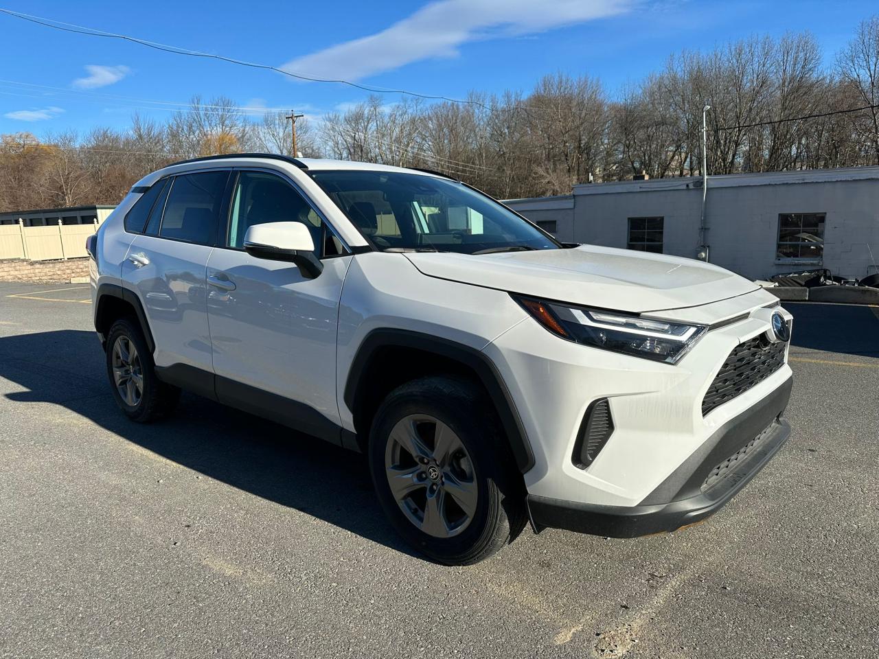 2024 TOYOTA RAV4 XLE VIN:JTDKARFU2G3013331