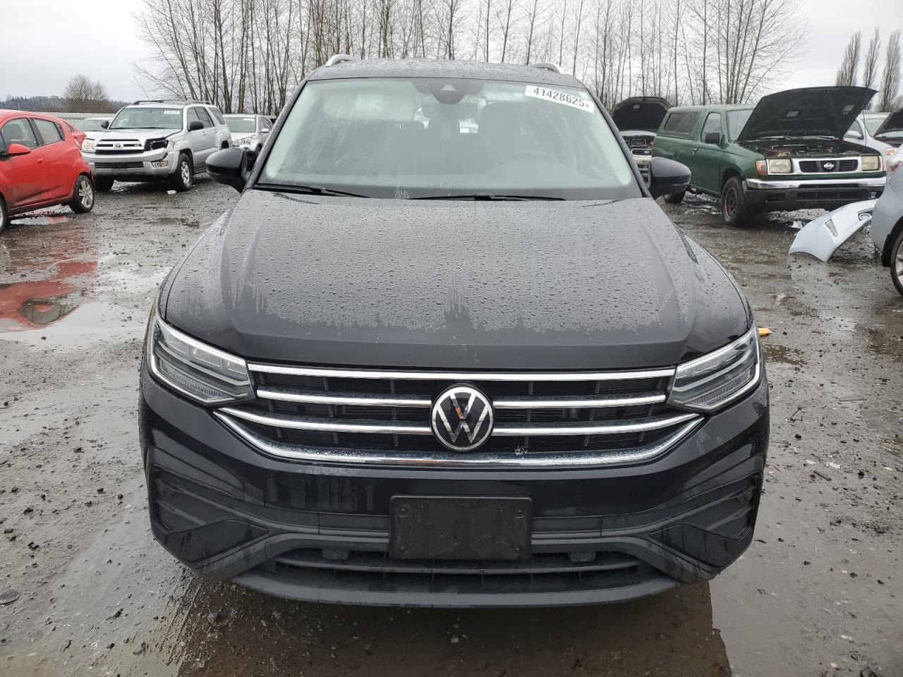 2023 VOLKSWAGEN TIGUAN SE VIN:WBANE73506CM31028