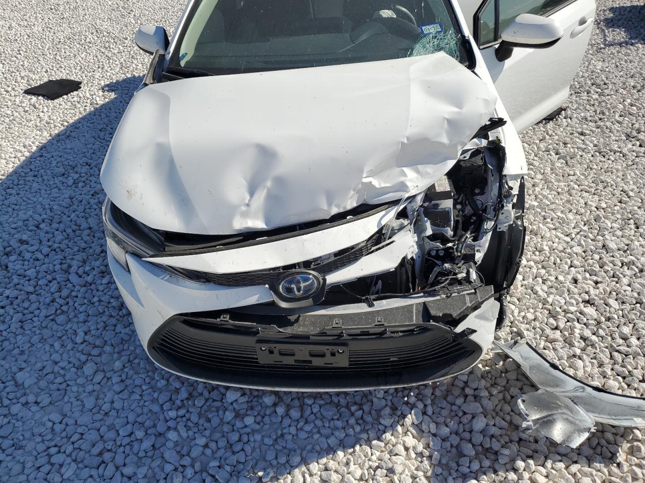 2024 TOYOTA COROLLA LE VIN:JTDBCMFE5R3039222