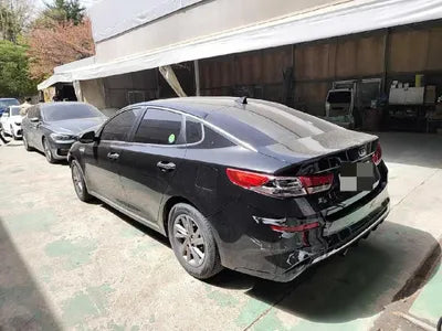 2018 Kia K5 VIN: