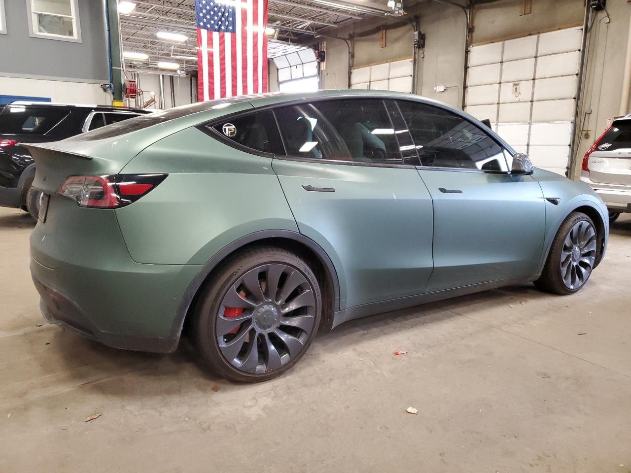 2022 TESLA MODEL Y  VIN:7SAYGDEF2NF326249