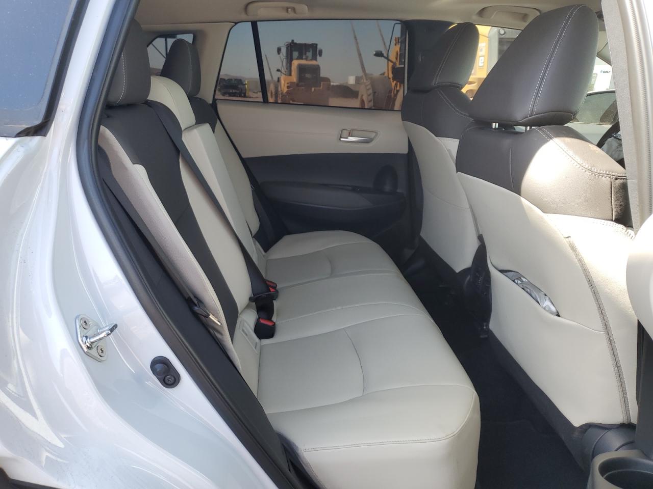 2022 TOYOTA COROLLA CROSS XLE VIN:7MUDAAAG5NV034879