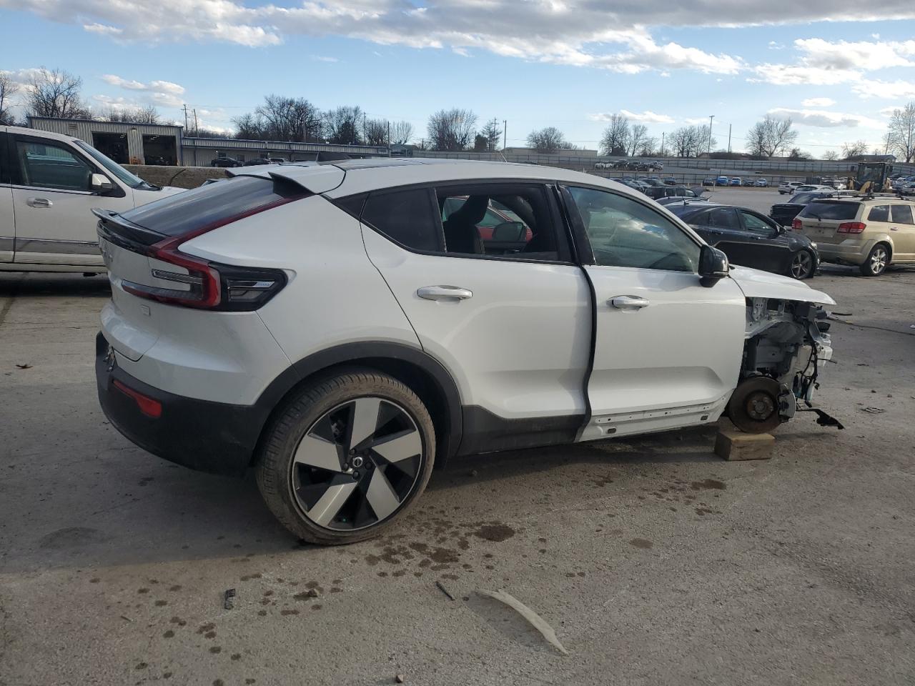 2023 VOLVO C40 RECHARGE ULTIMATE VIN:YV4ED3GM1P2044198