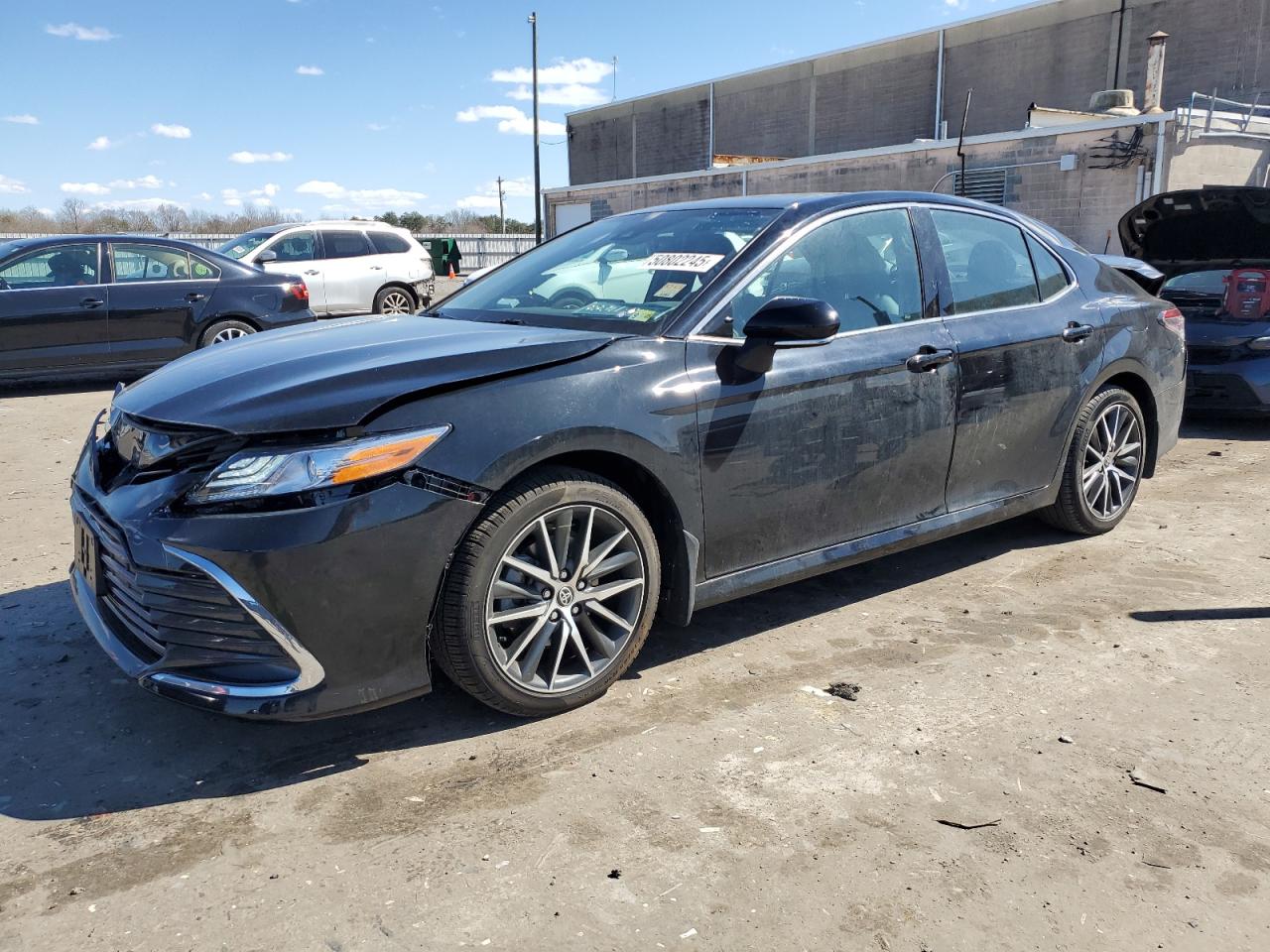 2022 TOYOTA CAMRY XLE VIN:4T1F31AK5NU597939