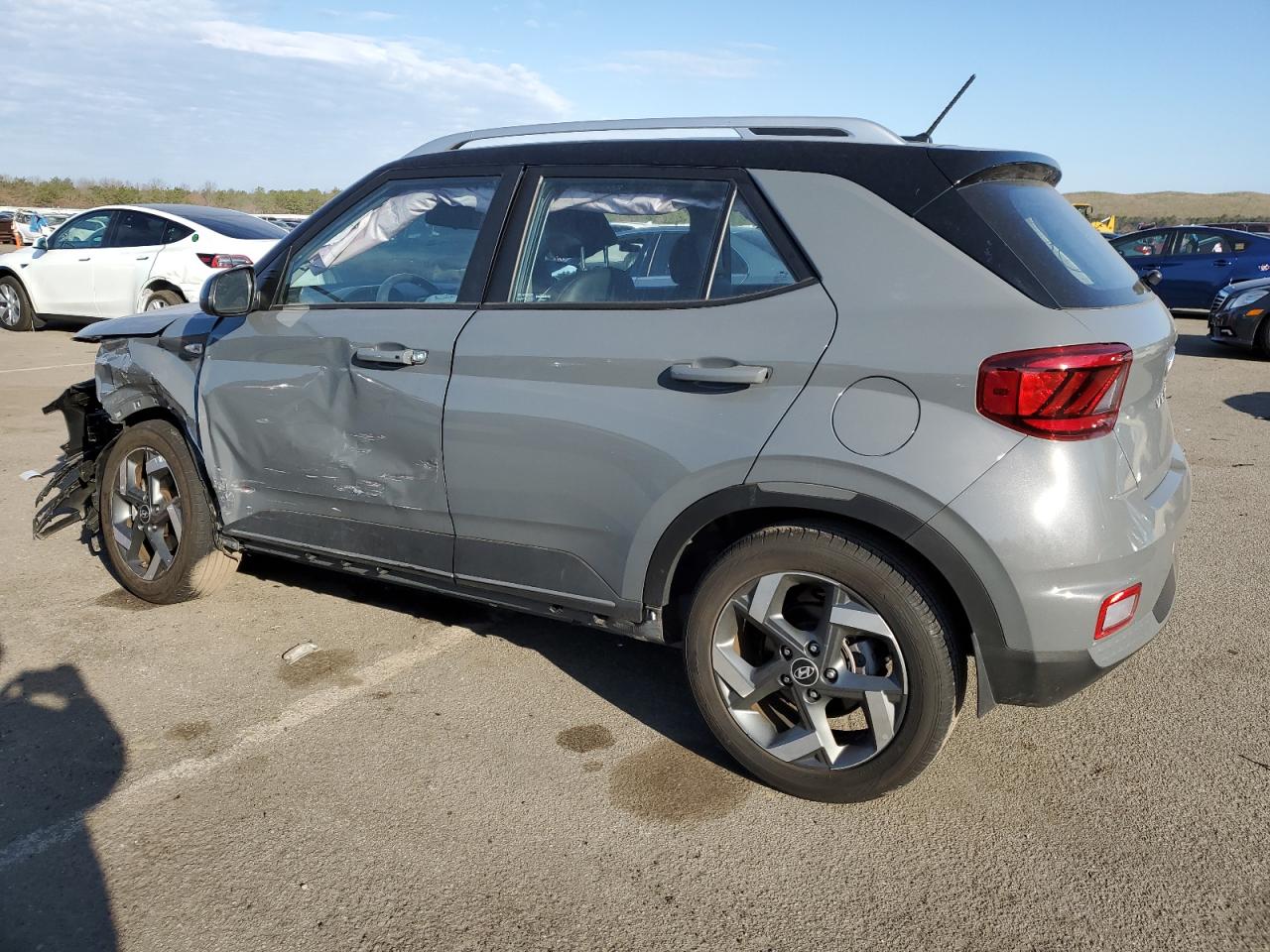 2023 HYUNDAI VENUE SEL VIN:KMHRC8A37PU221082