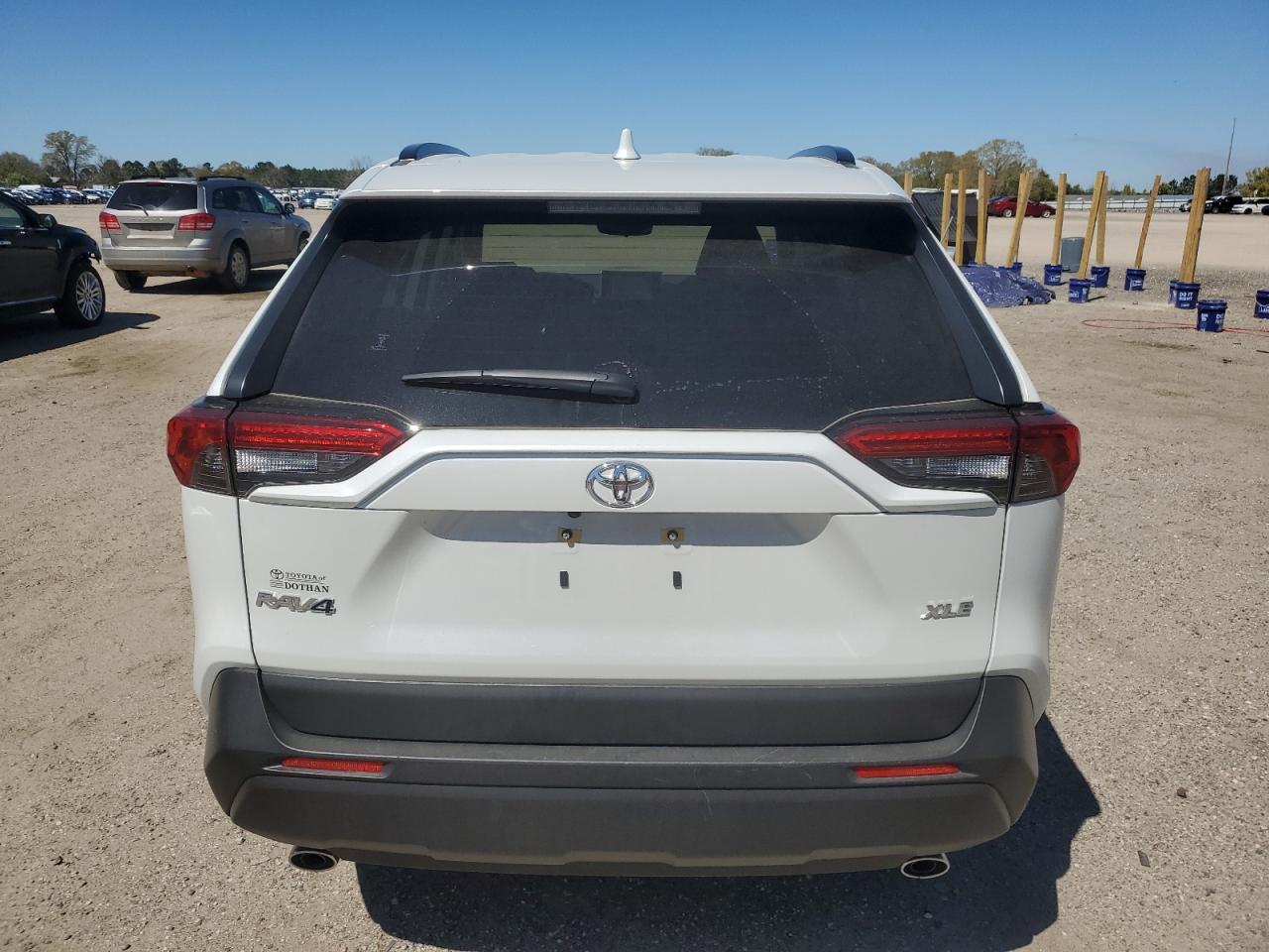 2024 TOYOTA RAV4 XLE PREMIUM VIN:JTMC1RFV7RJ031903