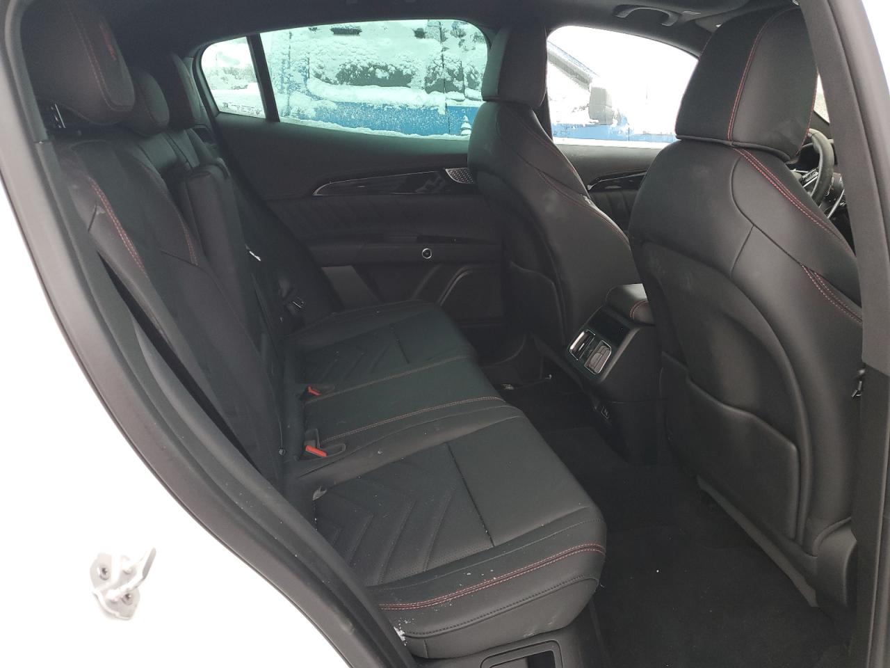 2023 MASERATI GRECALE MODENA VIN:ZN682AVM5P7429004