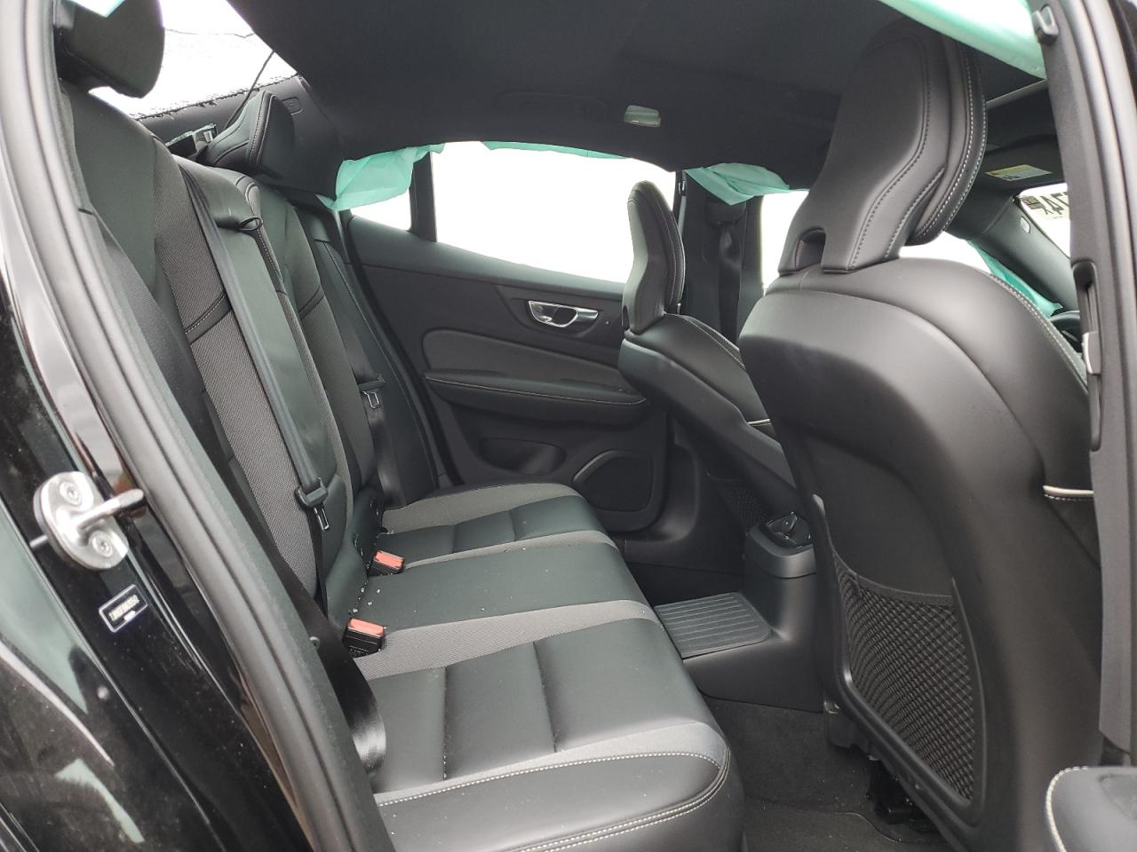 2022 VOLVO S60 T8 RECHARGE R-DESIGN VIN:7JRH60FD6NG193542