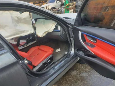 2017 BMW 330 WBA8B9102HA193657 VIN:WBA8B9102HA193657