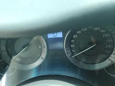 2015 Infiniti Q70 VIN: