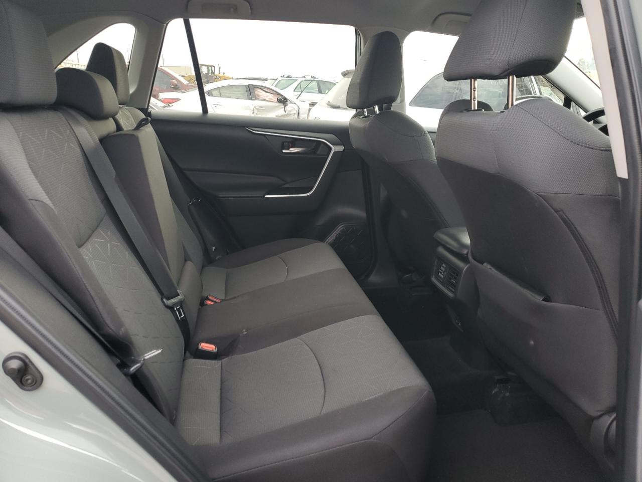 2022 TOYOTA RAV4 XLE VIN:2T3W1RFV0NW189461