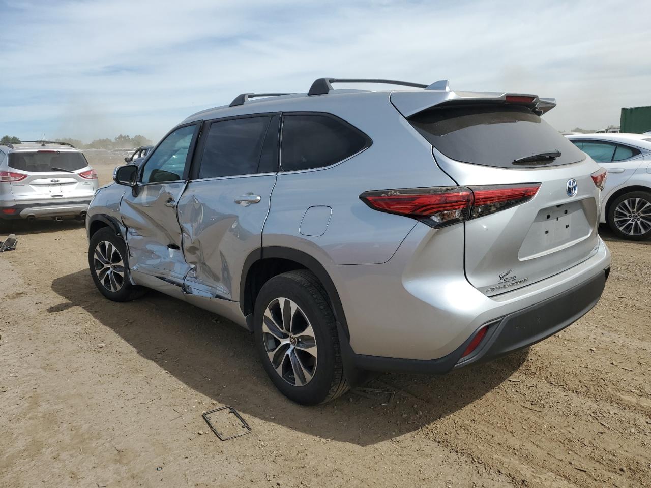 2023 TOYOTA HIGHLANDER HYBRID XLE VIN:5TDKBRCH4PS590297