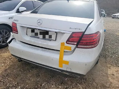 2015 Mercedes-Benz E 250 WDDHF9HB4GB273085 VIN:WDDHF9HB4GB273085