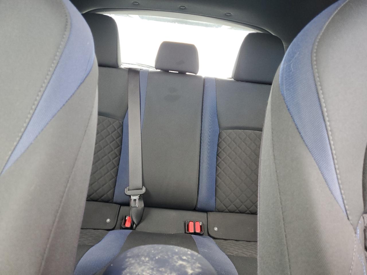 2022 TOYOTA C-HR XLE VIN:NMTKHMBX8NR140402