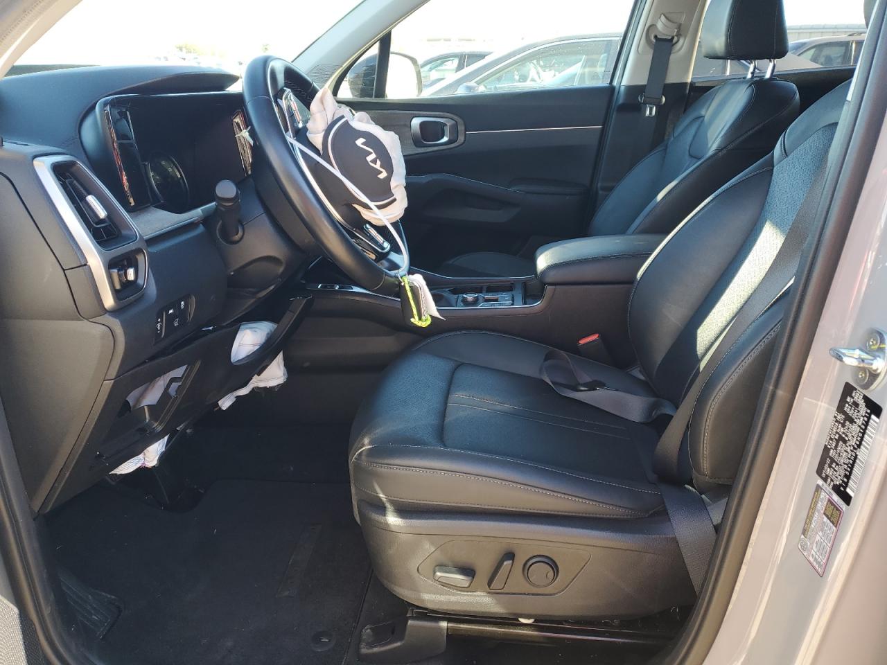 2022 KIA SORENTO EX VIN:5XYRHDLF6NG157816