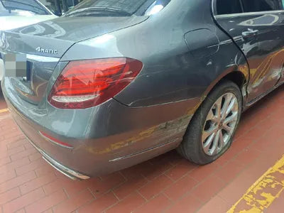 2019 Mercedes-Benz E 300 VIN: