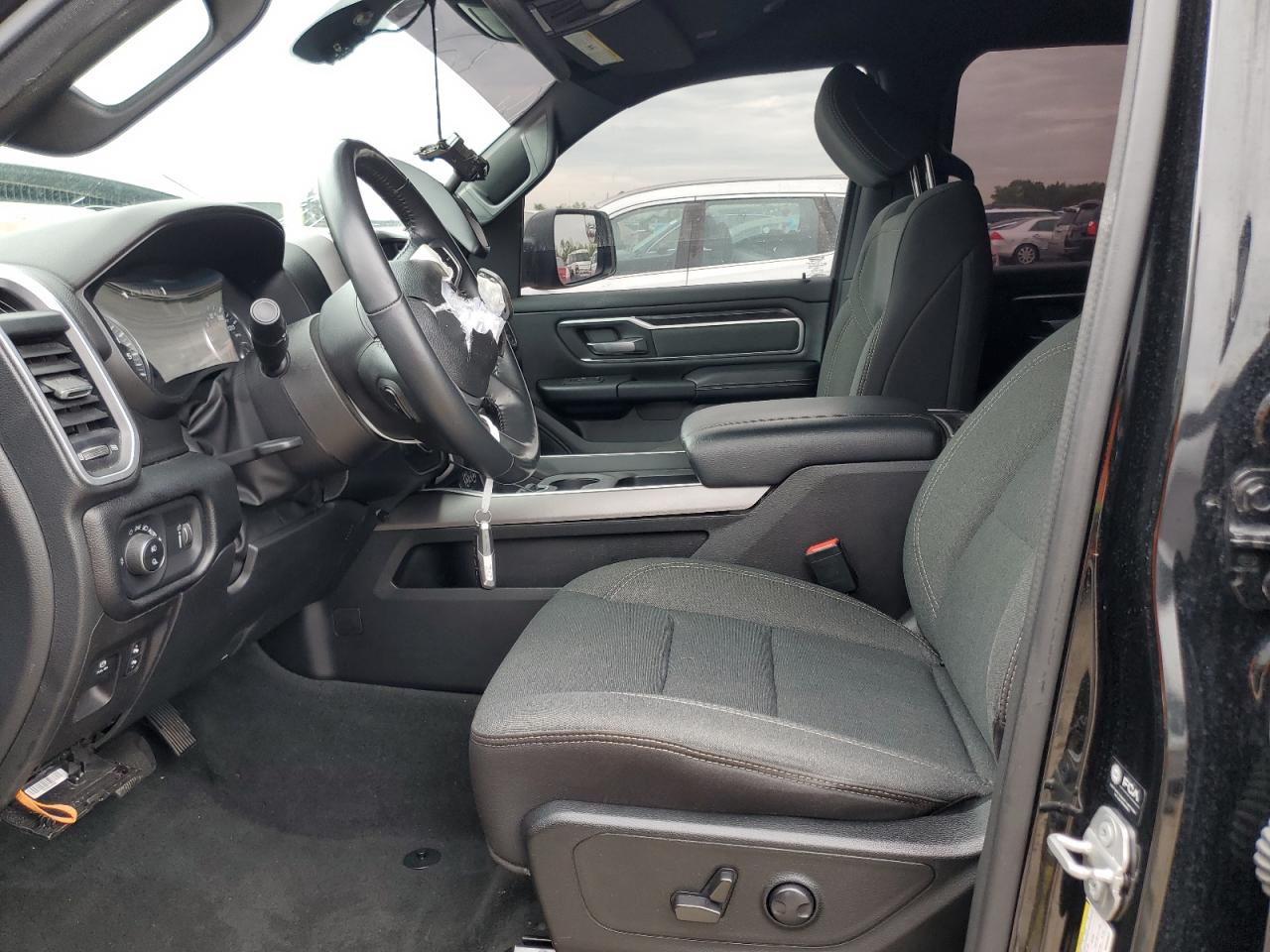 2022 RAM 1500 BIG HORN/LONE STAR VIN:1C6RREMT0NN393921