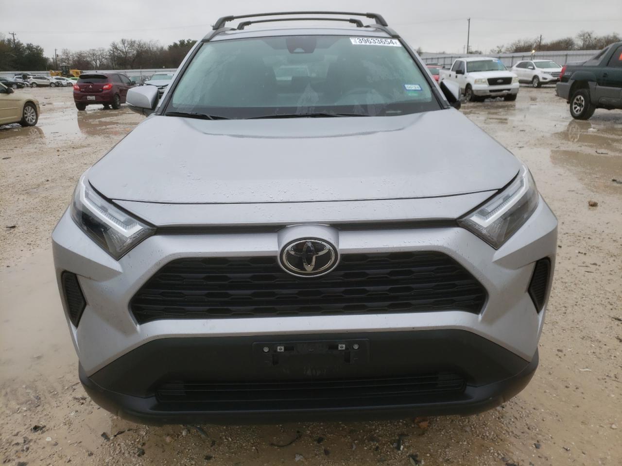 2022 TOYOTA RAV4 XLE VIN:2T3W1RFV2NC193772