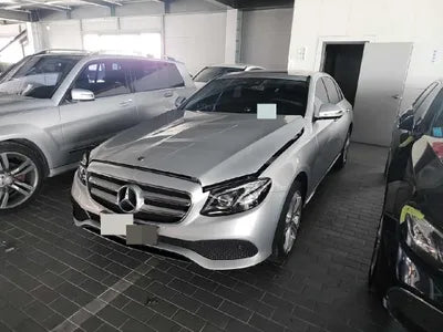 2017 Mercedes-Benz E 220 VIN: