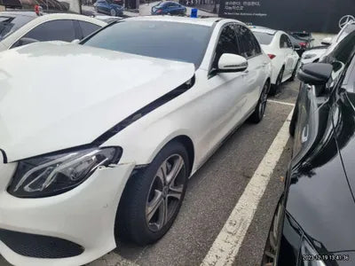 2019 Mercedes-Benz E 300 WDDZF4JB3KA524484 VIN:WDDZF4JB3KA524484