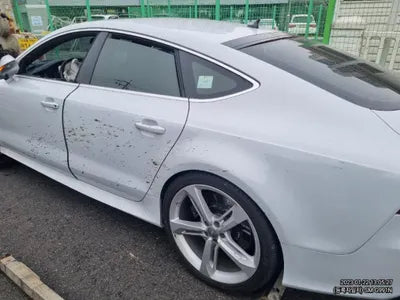 2014 Audi RS7 VIN: