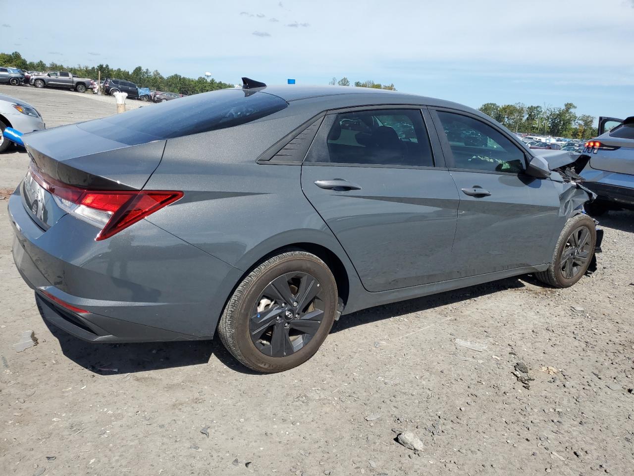 2023 HYUNDAI ELANTRA SEL VIN:KMHLM4AG4PU609353
