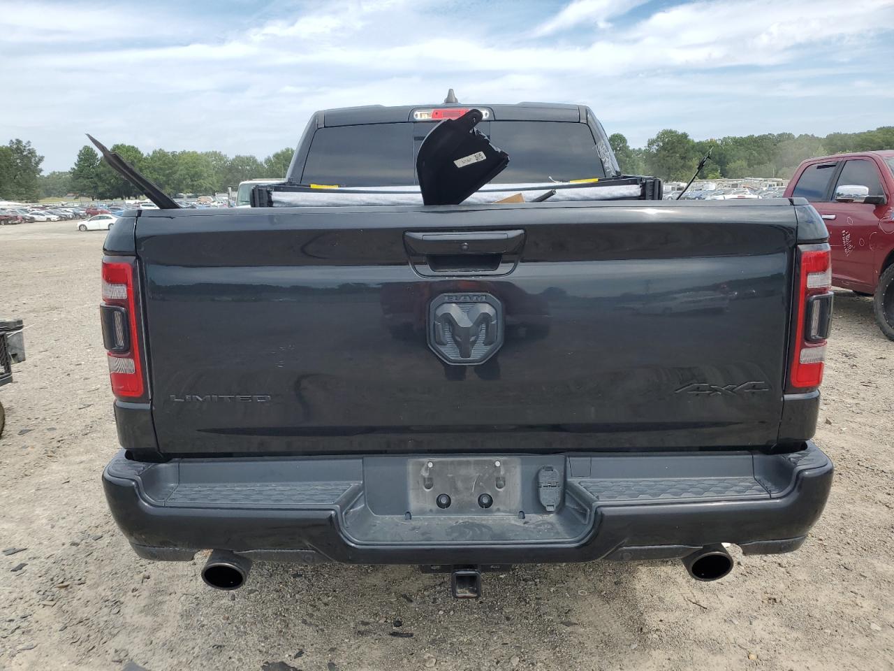 2022 RAM 1500 LIMITED VIN:1C6SRFHT3NN307549