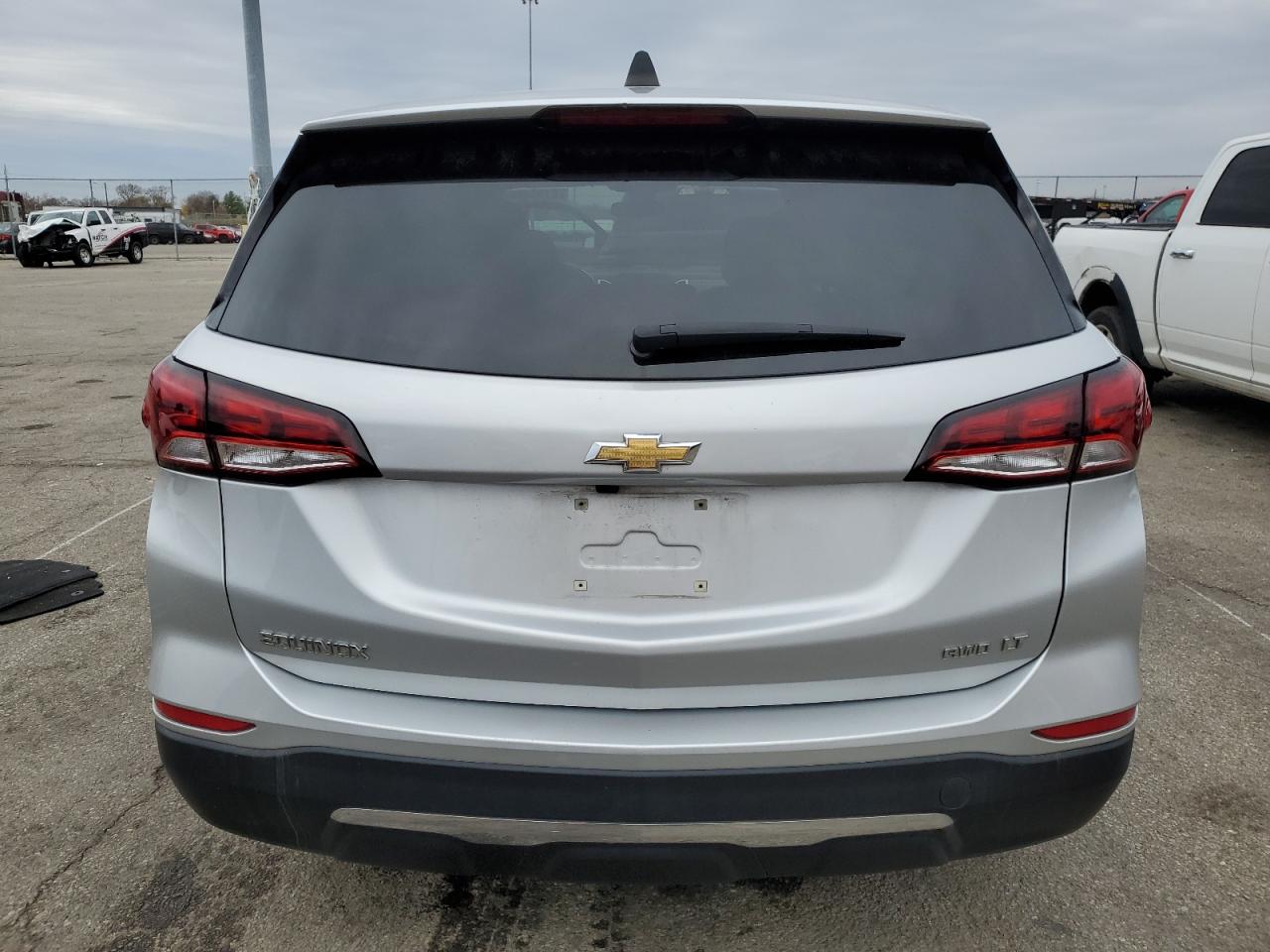 2022 CHEVROLET EQUINOX LT VIN:3GNAXUEV5NL194845