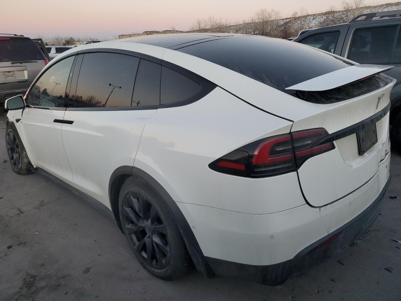 2022 TESLA MODEL X  VIN:7SAXCBE67NF356567