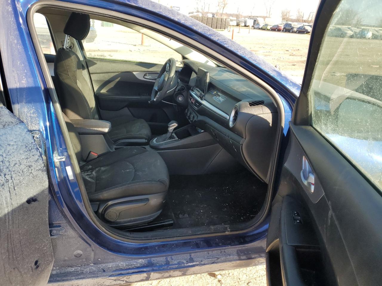 2022 KIA FORTE FE VIN:3KPF24ADXNE448550
