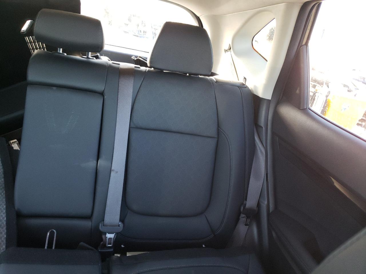 2023 KIA SELTOS EX VIN:KNDERCAA7P7440772